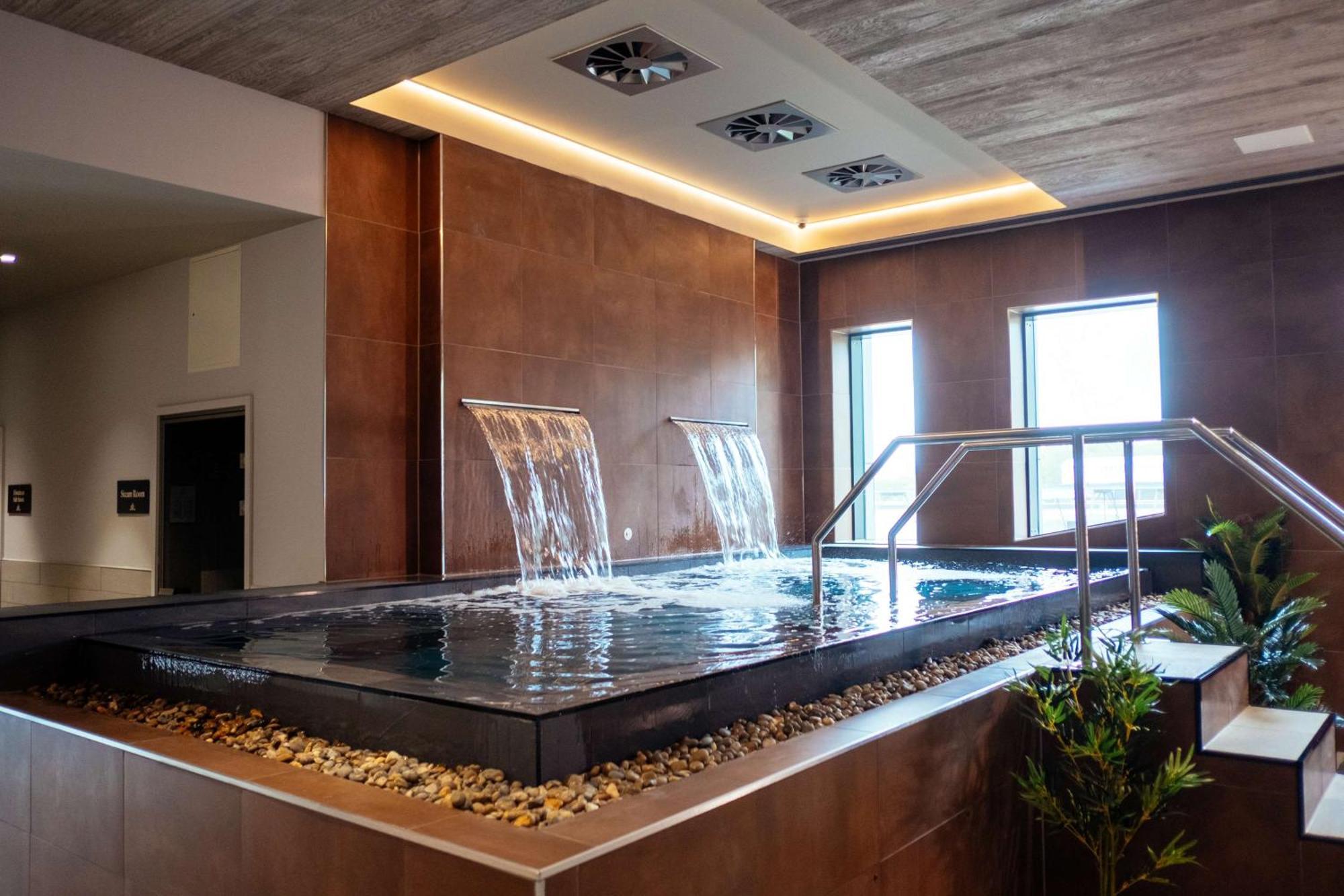 Ixora Hotel & Spa Конві Екстер'єр фото